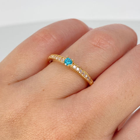 Anillo Solitario Churumbela Circon Azul Blancos Oro amarillo / Talla 7 3/4 / 1,92 Gr †