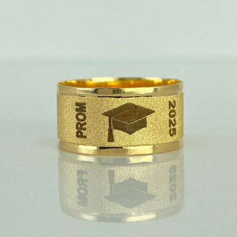 Anillo Argolla Diamantada PROM Birrete Oro amarillo 18k / Talla 8 / 2,78 Gr