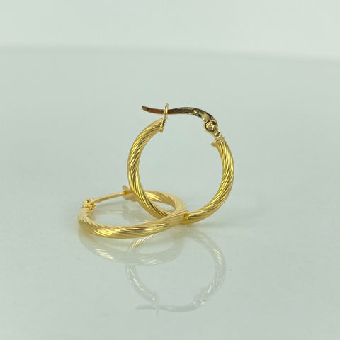 Candongas Entorchadas Oro amarillo 18k 1,4 Gr / 2,1 Cm  *