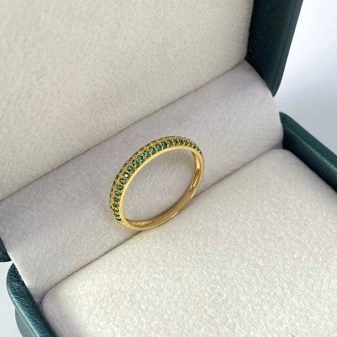 Anillo Circones Verdes Oro amarillo 18k / Talla 7 1/2 / 1,80 Gr *