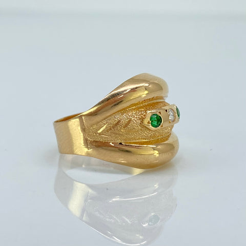 Anillo Circones Centrales Verdes Y Blancos Oro amarillo 18k / Talla 8 / 2,96 Gr