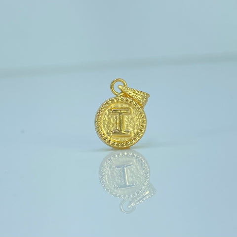 Dije Letra I Diamantada Oro amarillo 18k 0,42 Gr / 1,5 Cm  *