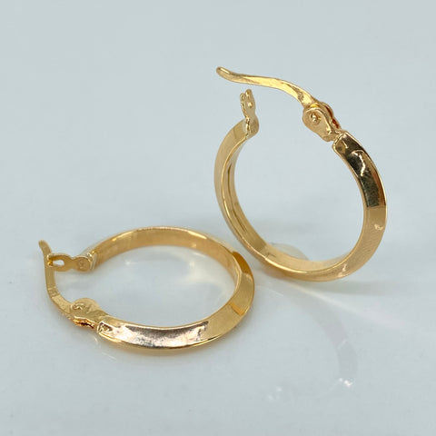 Candongas Triangulares Lisas Oro amarillo 18k 1,4 Gr / 2,1 Cm  †