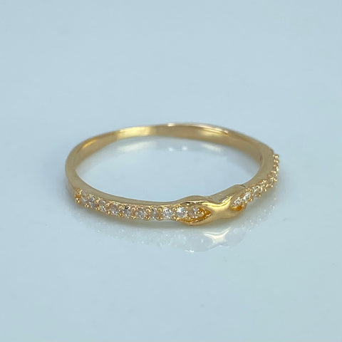 Anillo Churumbela X Circones Blancos Oro amarillo 18k / Talla 7 / 1,19 Gr *