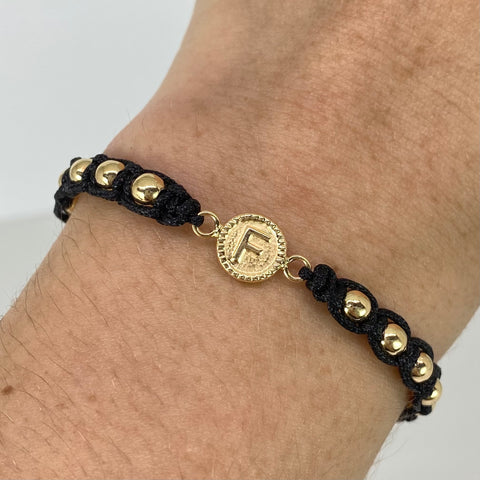 Pulsera tejida Herraje Letra F / BL 4mm 10uni / Hilo Negro Oro amarillo 18k 1,5 Gr *