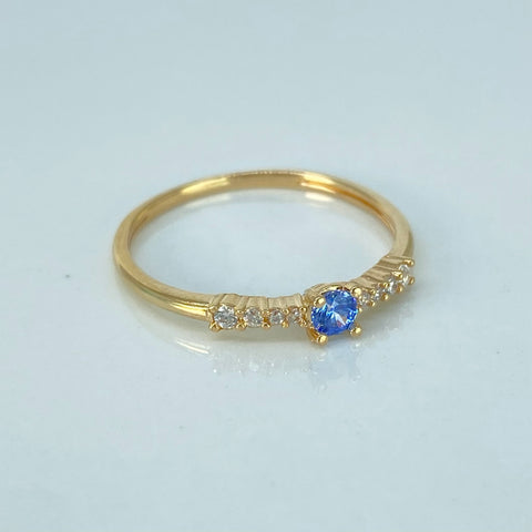 Anillo Solitario Churumbela Circones Blancos Azul Oro amarillo / Talla 7 1/2 / 1,36 Gr †