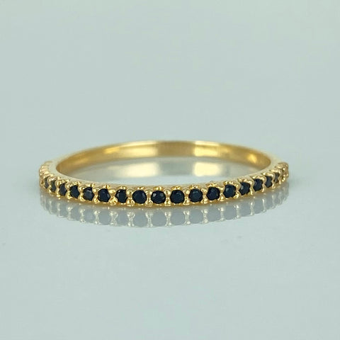 Anillo Churumbela Circones Negros Oro amarillo 18k / Talla 5 1/2 / 0,92 Gr