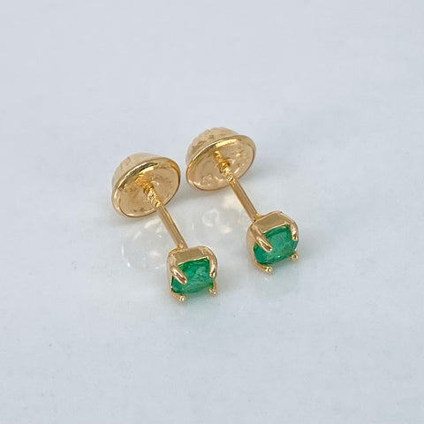 Topos Esmeraldas 28PTS Oro amarillo 18k 0,6 Gr / 3,3 mm *