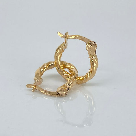 Candongas Entorchadas Oro amarillo 18k 1,06 Gr / 1,5 Cm  *