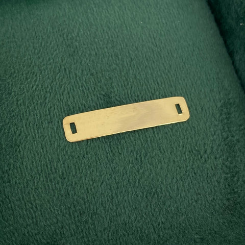 Herraje Placa Rectangular Oro amarillo 18k 0,55 Gr / 2,8 Cm  *