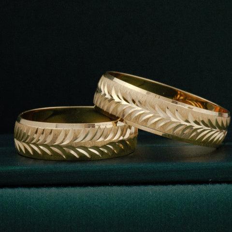 Anillo Argollas Diamantadas Espigas POR FABRICACIÓN Oro amarillo 18k / Talla 7 / 10 Gr *