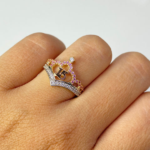 Anillo 15 Años Tiara Circones Rosas Y Blancos Tres oros 18k / Talla 6 / 2,57 Gr