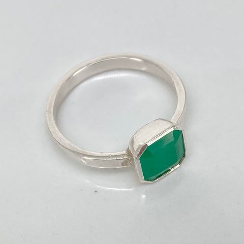 Anillo Esmeralda Cuadrada 1.3Kt / Talla 8 Plata 925 3 Gr *