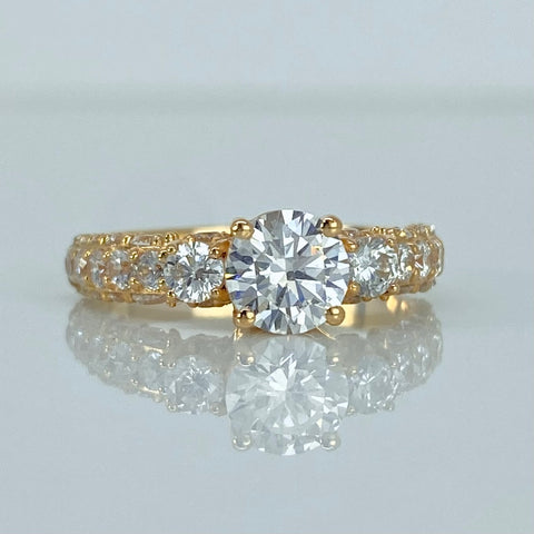 Anillo Solitario Con Circones POR FABRICACION Oro amarillo 18k / Talla 5/10 / 4,1 Gr *