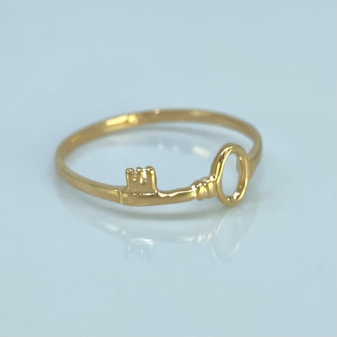 Anillo Llave Oro amarillo 18k / Talla 6 1/4 / 0,94 Gr †