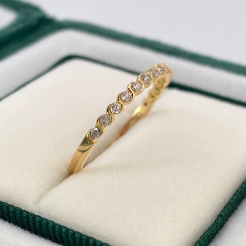 Anillo Circones Blancos Oro amarillo 18k / Talla 8 / 1,94 Gr *