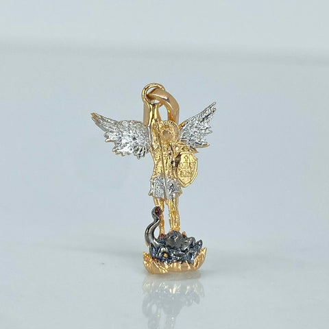 Dije San Miguel Arcangel Oro amarillo y Oro blanco 18k 1,15 Gr / 2,3 Cm *
