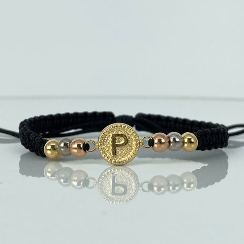 Pulsera tejida Herraje Letra P / BL 6uni 5mm / Hilo Negro  Tres oros 18k 1,26 Gr *
