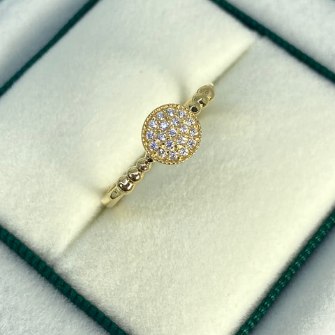 Anillo Circulo Central Circones Blancos Oro amarillo 18k / Talla 6 / 1,63 Gr *