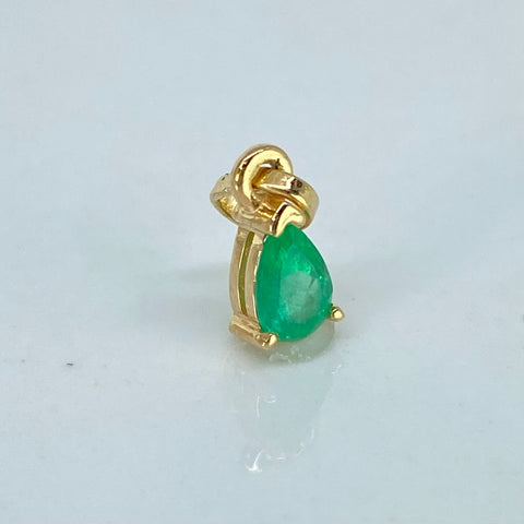 Dije Lagrima Esmeralda 30PTS Oro amarillo 0,55 Gr / 1,3 Cm *