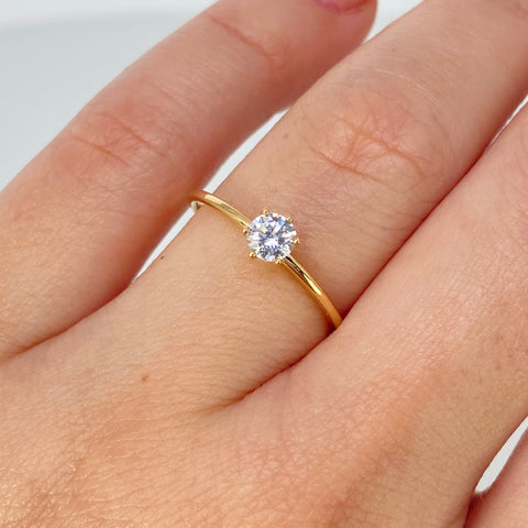 Anillo Solitario Circon Blanco Oro amarillo / Talla 7 / 1,15 Gr *