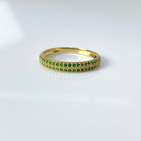 Anillo Circones Verdes Oro amarillo 18k / Talla 7 1/2 / 1,80 Gr *