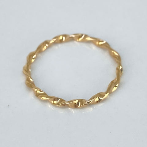 Anillo Entorchado Oro amarillo 18k / Talla 7 / 1 Gr *