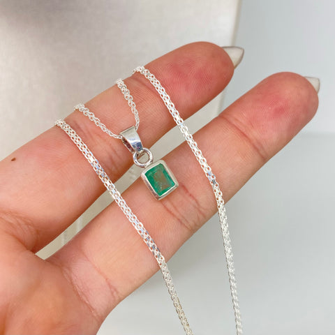 Set Cadena China + Dije Esmeralda Rectangular 60PTS Plata 925 3,26 Gr / 1,6 mm / 50 Cm *
