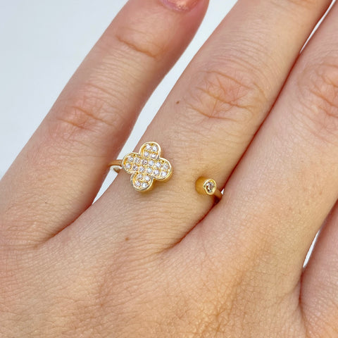 Anillo Flor Punto Circones Blancos Oro amarillo 18k / Talla 8 1/4 / 1,61 Gr