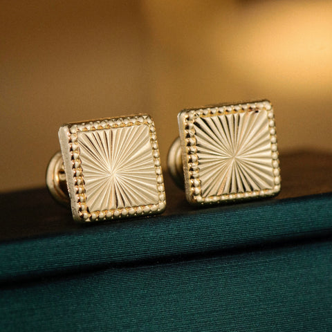 Topos Cuadrado Diamantado Oro amarillo 18k 1,1 Gr / 8,2 mm
