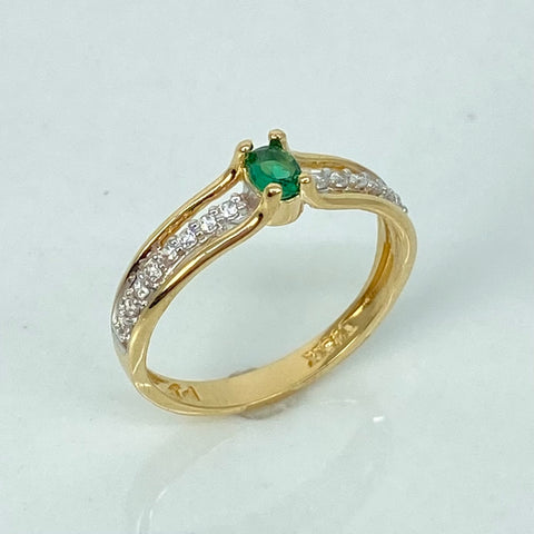 Anillo Solitario Circones Blancos Verdes Oro amarillo y Oro blanco 18k / Talla 6 1/2 / 2,5 Gr *