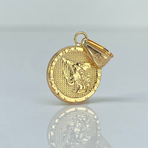 Dije San Miguel Arcangel Oro amarillo 18k 0,8 Gr / 2,1 Cm †