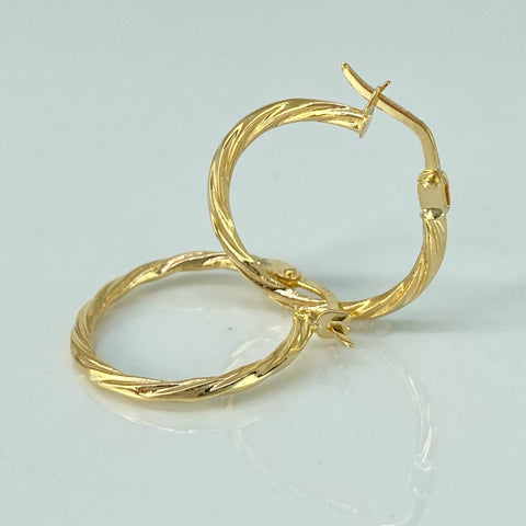 Candongas Entorchadas Oro amarillo 18k 1,5 Gr / 2,2 Cm *