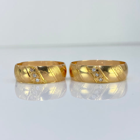 Anillo Argollas Circones Blancos Diagonal  POR FABRICACIÓN Oro amarillo 18k / Talla 7 / 11 Gr *