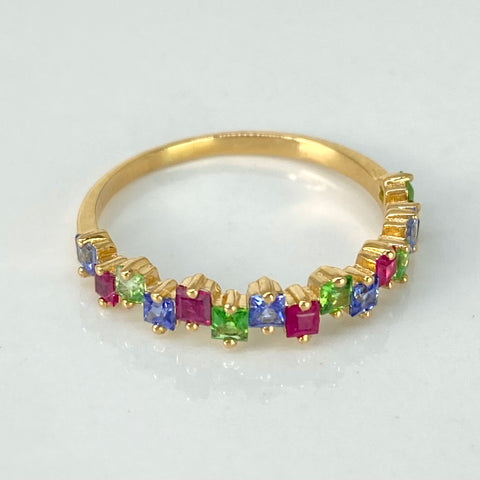 Anillo 15 Zafiros 93PTS  Oro amarillo 18k / Talla 7 3/4 / 1,87 Gr †