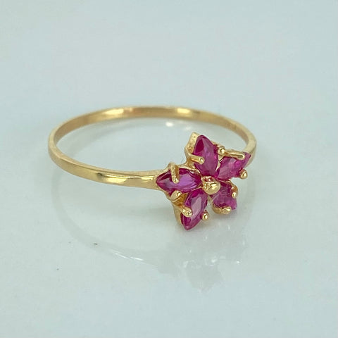 Anillo Flor Circones Fucsias Oro amarillo 18k / Talla 6 3/4 / 1,04 Gr