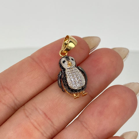 Dije Pinguino Articulable Circones Blancos Negros Oro amarillo y Oro blanco 18k 3,56 Gr / 2,6 Cm *