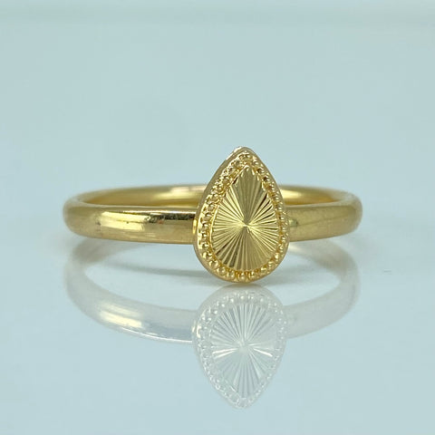 Anillo Lagrima Diamantada Oro amarillo / Talla 7 1/2 / 1,25 Gr *