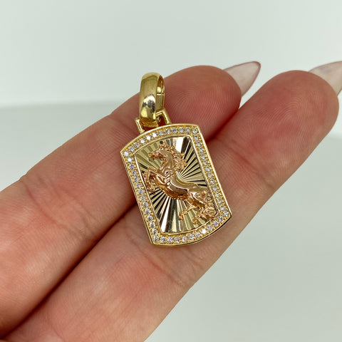 Dije Medalla Caballo Diamantado Circones Blancos Oro amarillo y Oro rosa 18k 4,08 Gr / 3,1 Cm