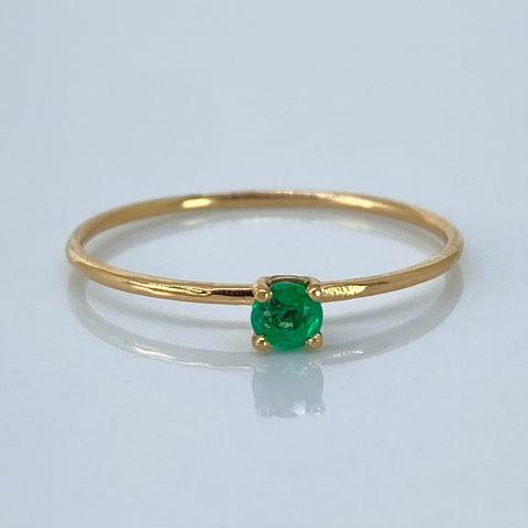 Anillo Solitario Esmeralda 10Pts Oro amarillo 18k / Talla 6 / 0,83 Gr