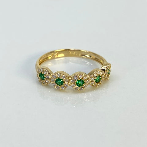 Anillo Circones Blancos Y Verdes Oro amarillo 18k / Talla 7 1/4 / 2,11 Gr *