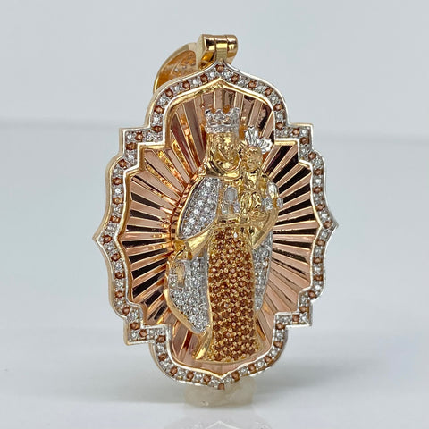 Dije Contorno Virgen Del Carmen Circones Blancos Y Café Tres oros 18k 19,06 Gr / 29 Cm