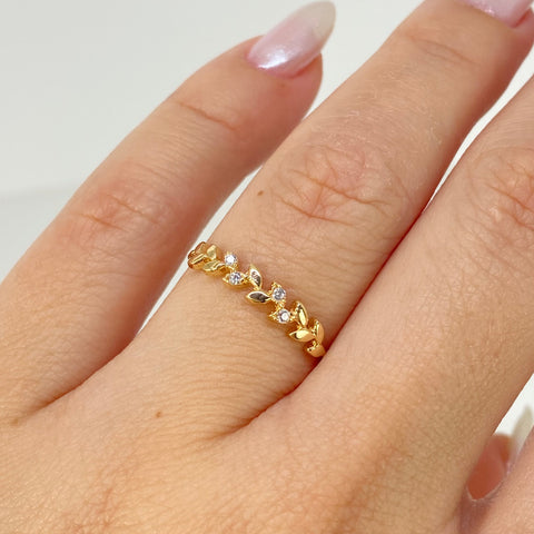 Anillo Espiga Circones Blancos Oro amarillo 18k / Talla 6 1/4 / 0,79 Gr