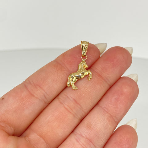 Dije Caballo Oro amarillo 18k 0,6 Gr / 2,5 Cm †