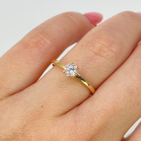 Anillo Solitario Circon Blanco Oro amarillo 18k / Talla 7 / 1,36 Gr †