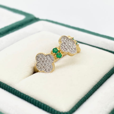 Anillo Trebol Circones Blancos Y Verdes Oro amarillo 18k / Talla 6 3/4 / 3,45 Gr *