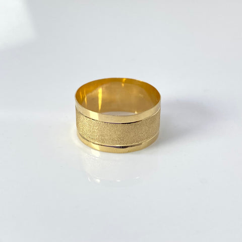 Anillo Argolla Liso / Diamantado Oro amarillo 18k / Talla 6 3/4 / 1,69 Gr