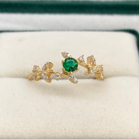 Anillo Circones Verdes Hojas Blancas Oro amarillo 18k / Talla 6 1/4 / 1,68 Gr *