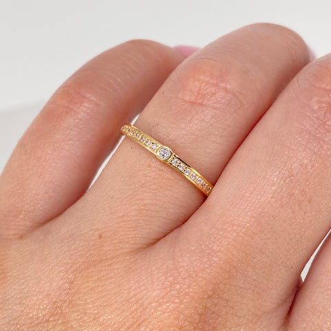 Anillo Solitario Churumbela Circones Blancos Oro amarillo / Talla 7 / 1,45 Gr †