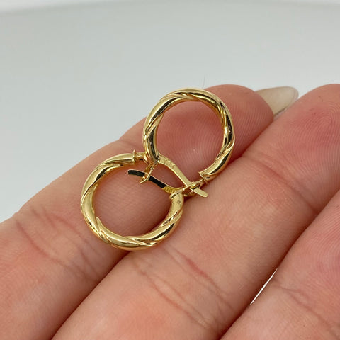 Candongas Entorchadas Oro amarillo 18k 1,05 Gr / 1,6 Cm †